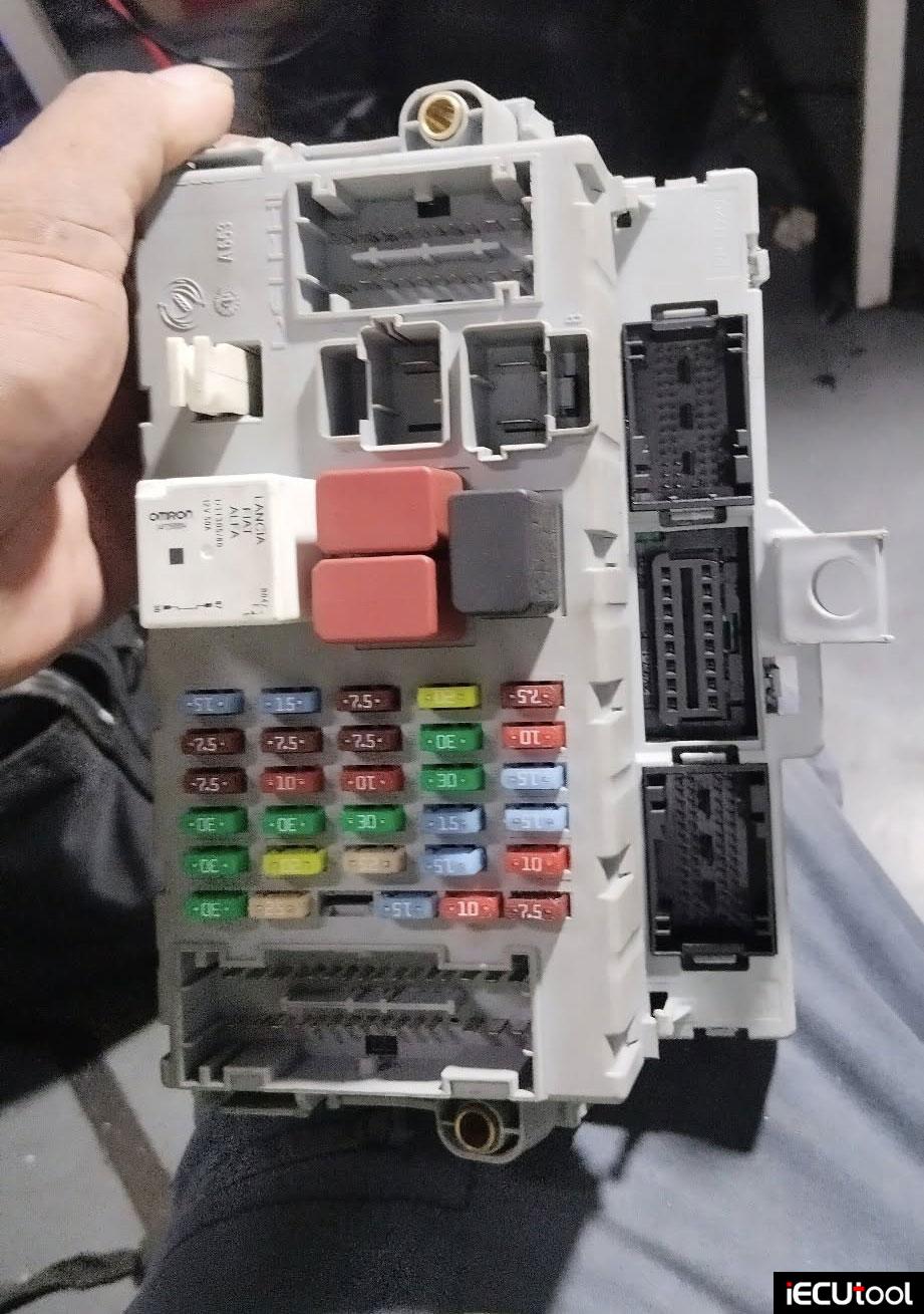 xhorse multi prog read MASERATI bcm 2